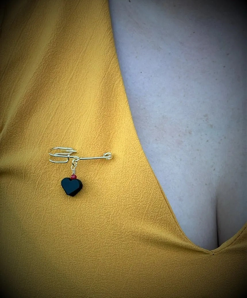 Cuban Azabache Heart Pin